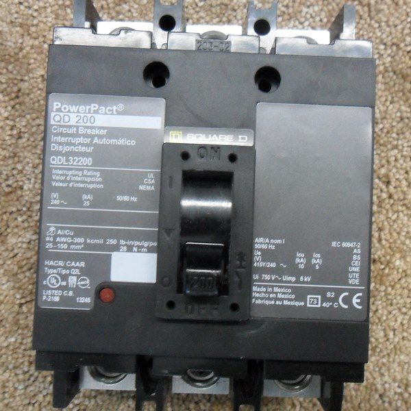 QDL32200 200 amp 3 pole 240 volt Square D Circuit breaker 