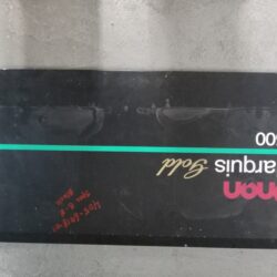 381425